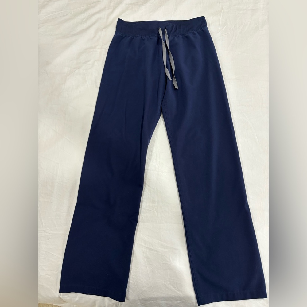 Figs scrubs